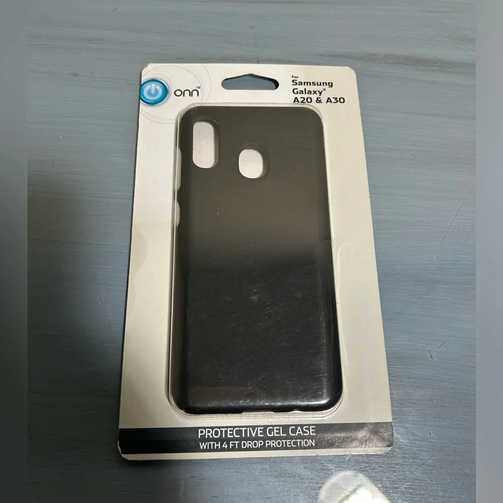 NWT galaxy Samsung phone case